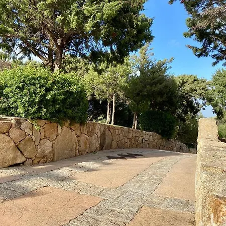 Villas Smeraldas Holidays In Sardinia *